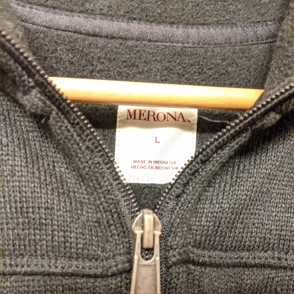 Vest - Picture 3 of 3